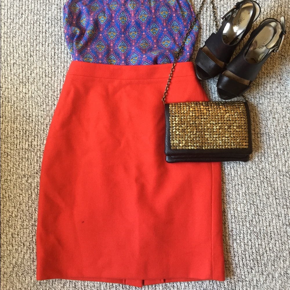 Cute coral skirt